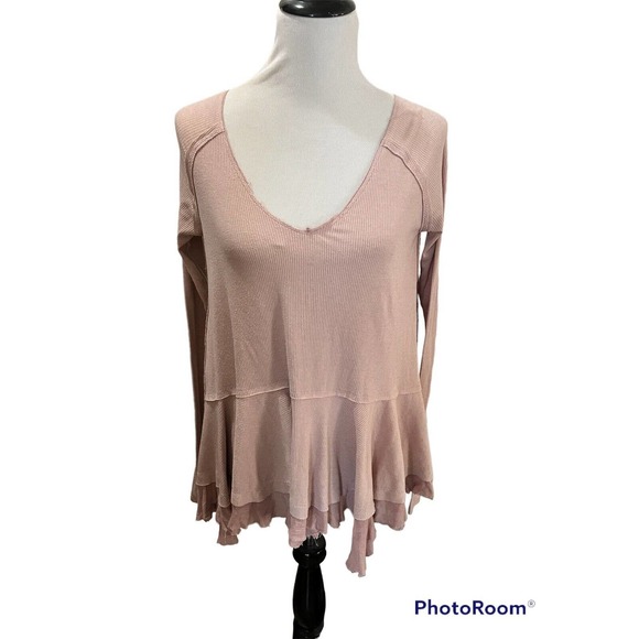 Free People We The Free •XS• Tangerine Thumbhole Flared Hem Distressed Pink Top - Picture 4 of 9